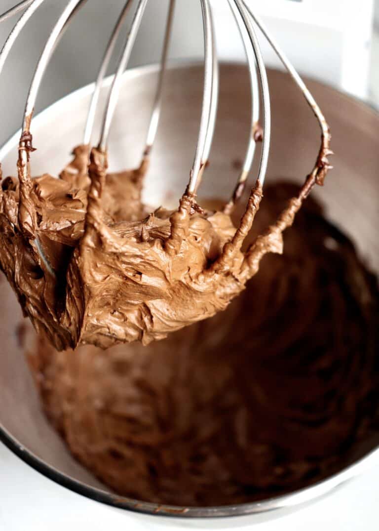 Whipped chocolate ganache frosting