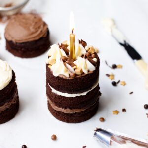 Mini Chocolate Fudge Cakes