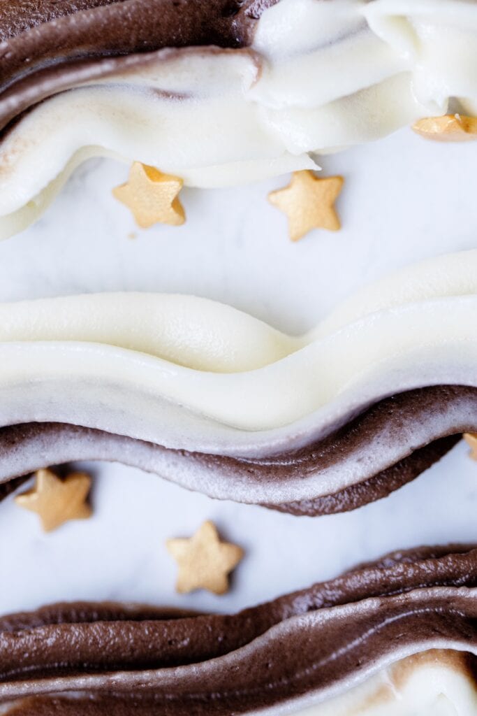 two-tone chocolate buttercream