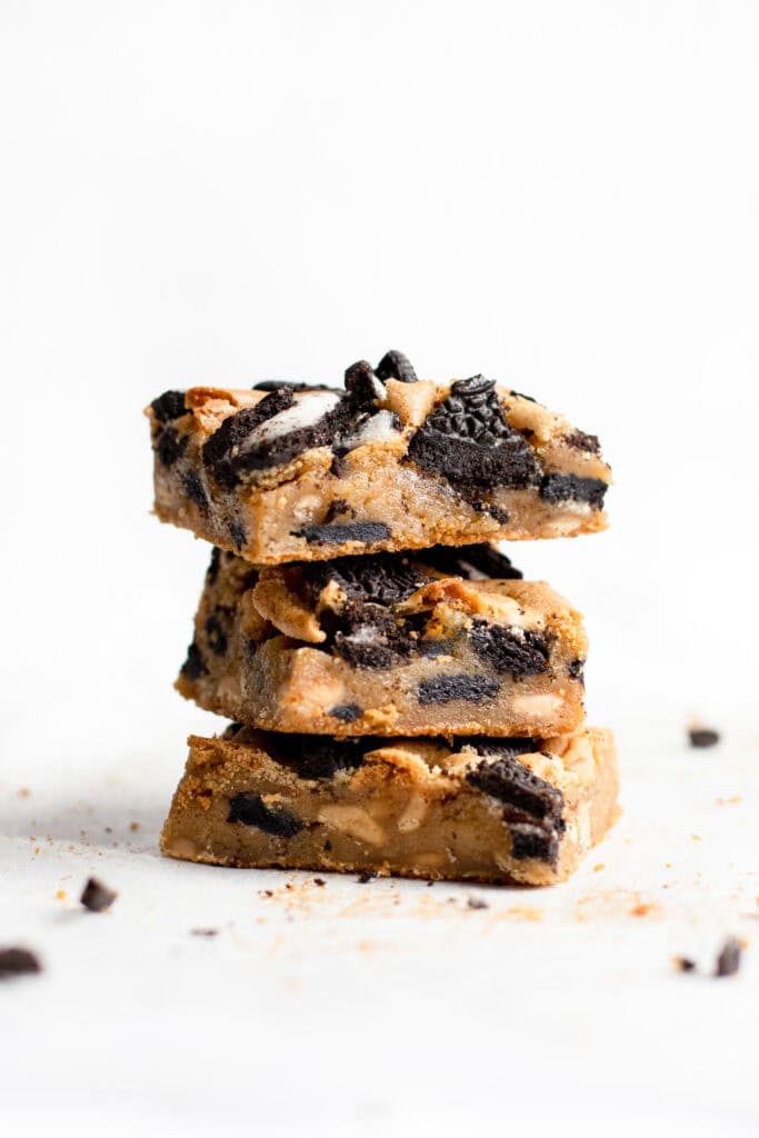 Oreo Peanut Butter Blondies