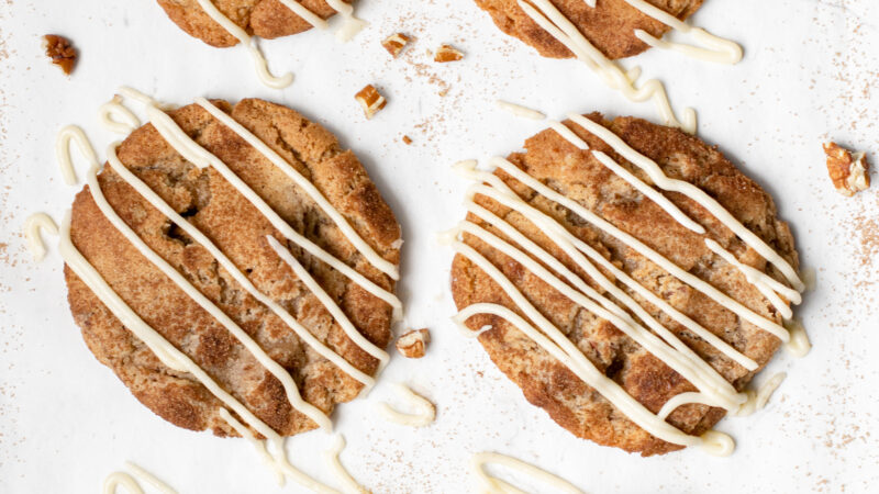 Pecan Cinnamon Roll Cookies