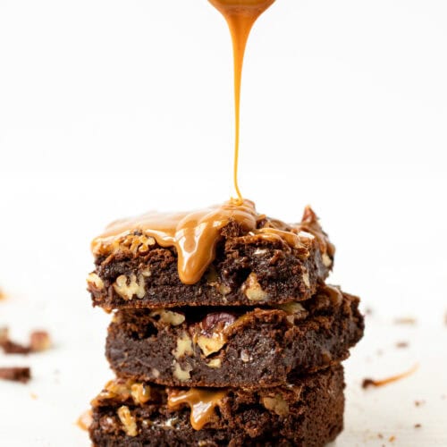 Caramel pecan brownies