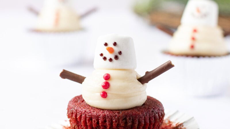 Christmas Snowman Cupcakes