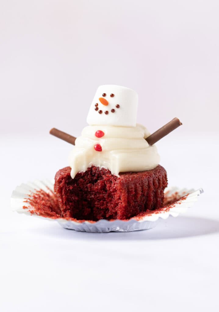 Christmas Snowman Cupcakes