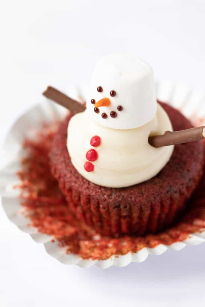 Christmas Snowman Cupcakes