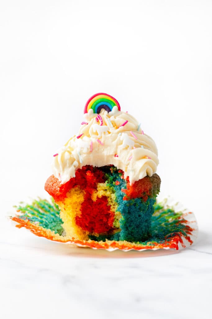 Rainbow cupcakes