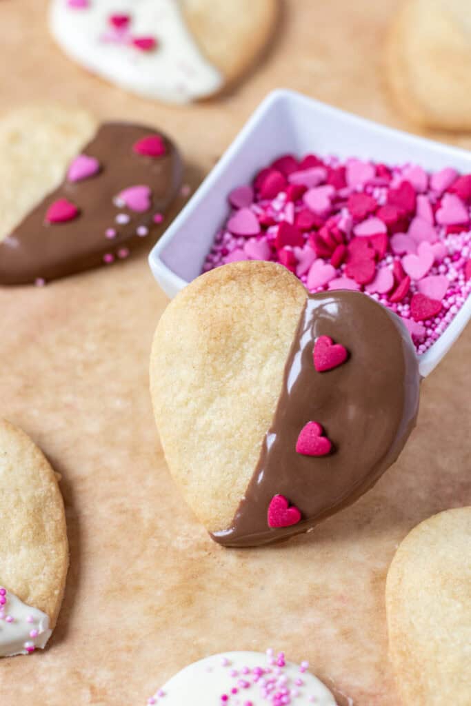 Easy baking recipe 5: Shortbread hearts