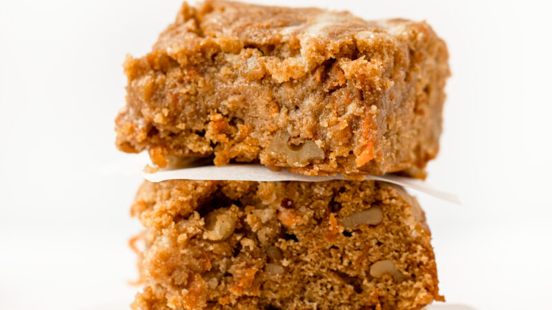 Carrot Cake Blondies