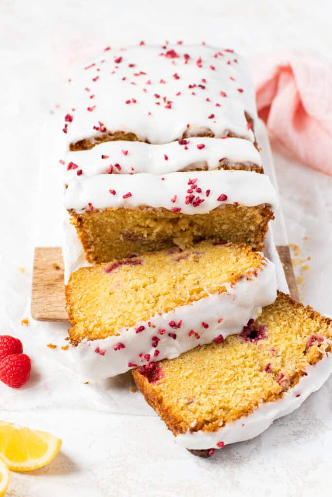Lemon &raspberry loaf cake
