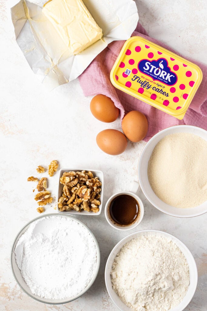 Coffee cake ingredients