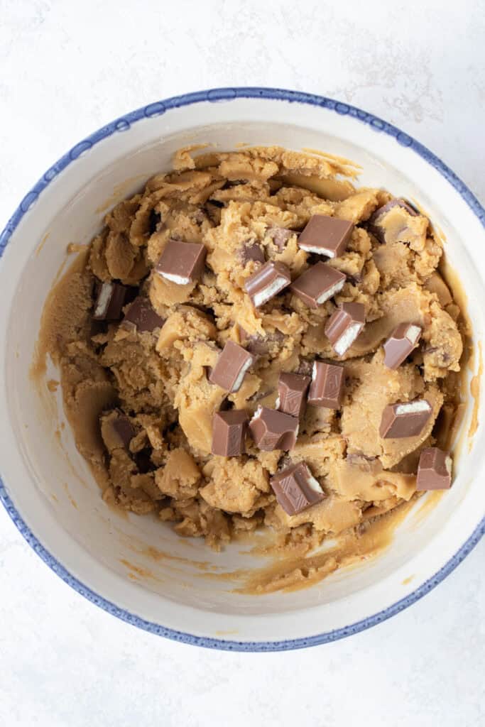 a bowl of kinder cookie dough
