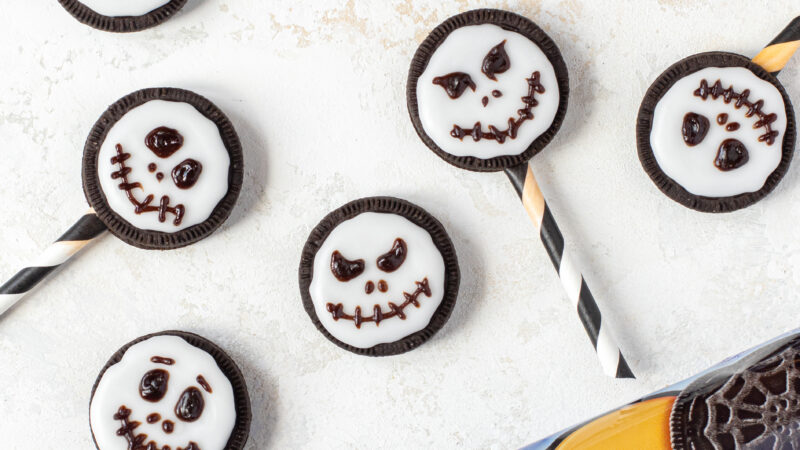 Skeleton Oreos