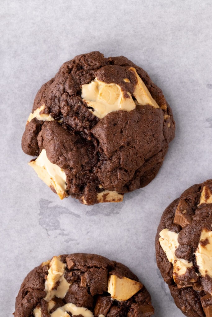 Caramilk cookies