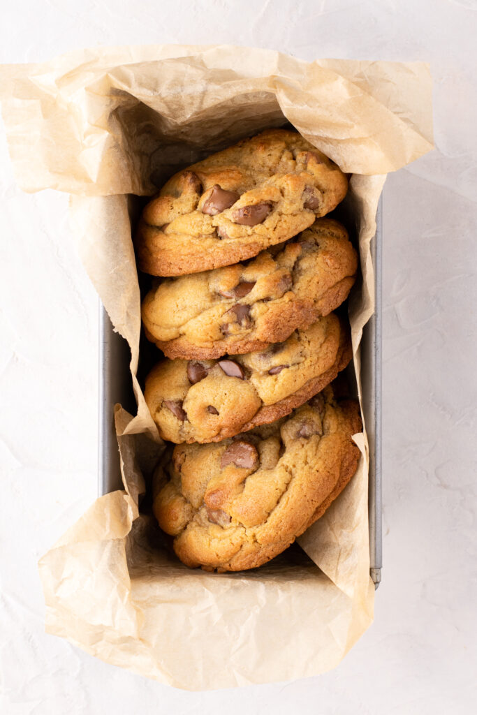 Thick Chocolate Chip Cookies
