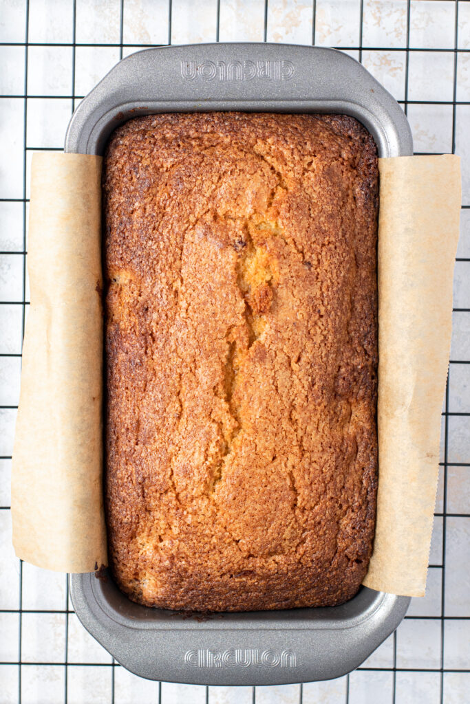 how to prepare a loaf tin