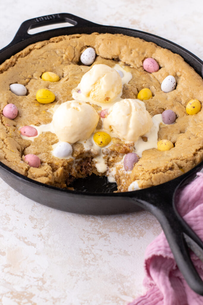 Gooey giant cookie with ice cream