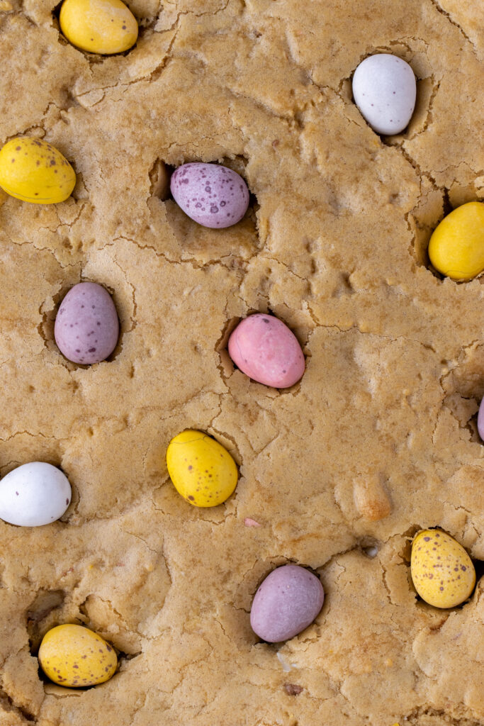 Mini egg cookie texture