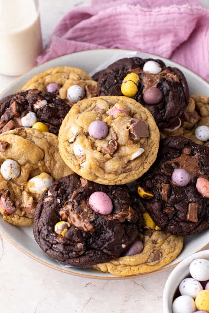 A plate of Mini egg cookies