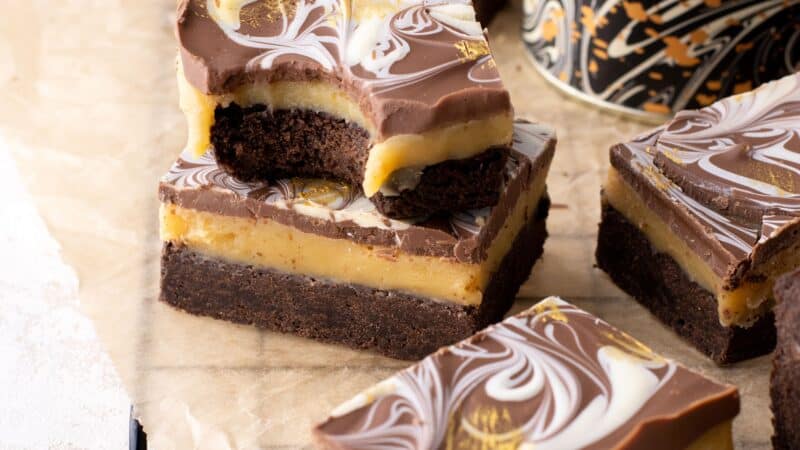 Cookies & Cream Millionaires Shortbread