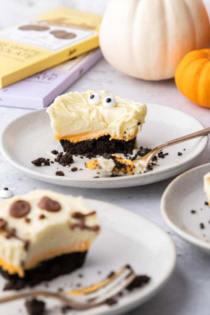 Mini Halloween Cheesecakes