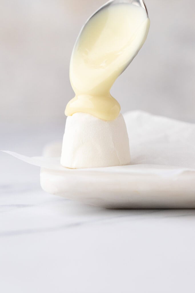 how to make marshmallows ghosts - step 2