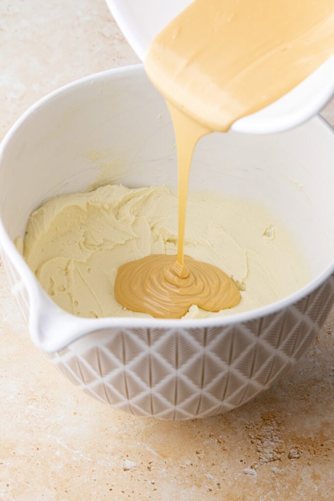 caramelised white chocolate buttercream