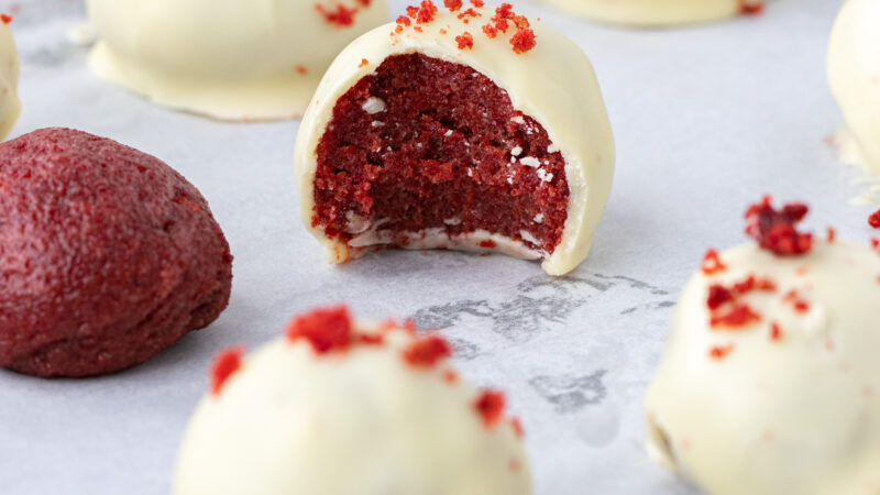 Red Velvet Cake Truffles