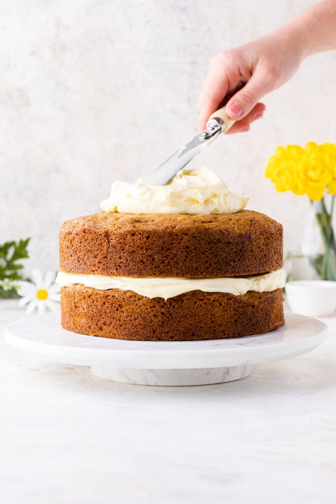 white chocolate cream cheese frosting