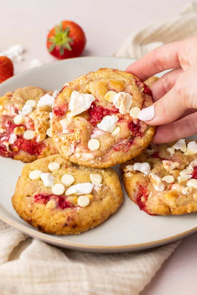Eton Mess Cookies