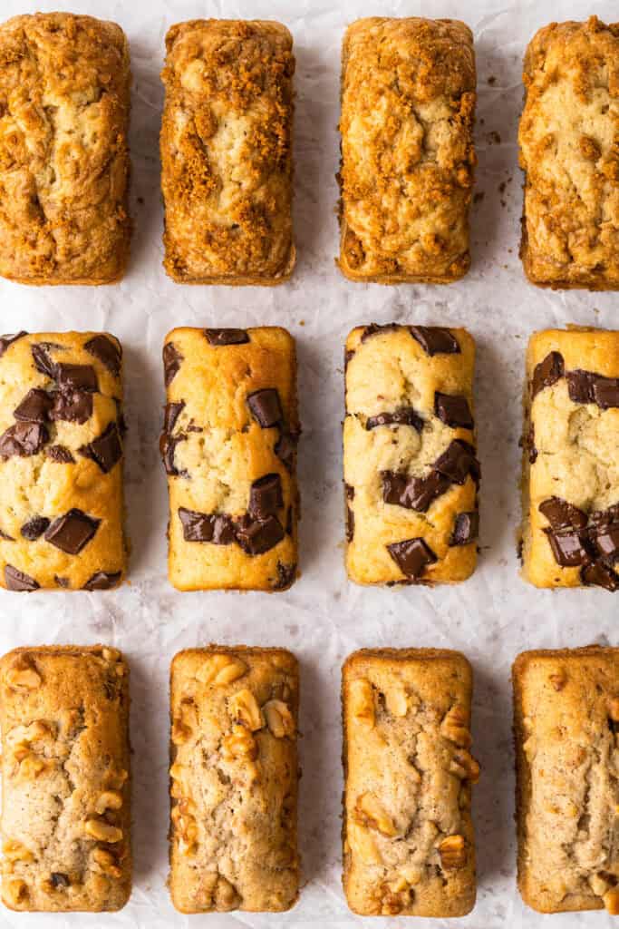Mini Banana Bread Loaf Cakes