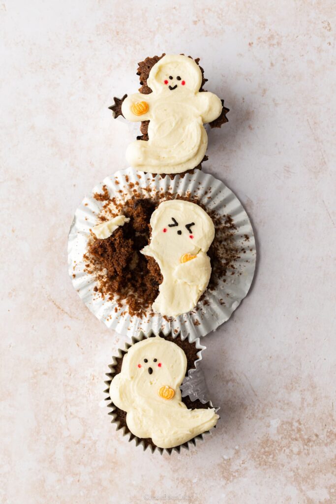 Ghost cupcakes for Halloween