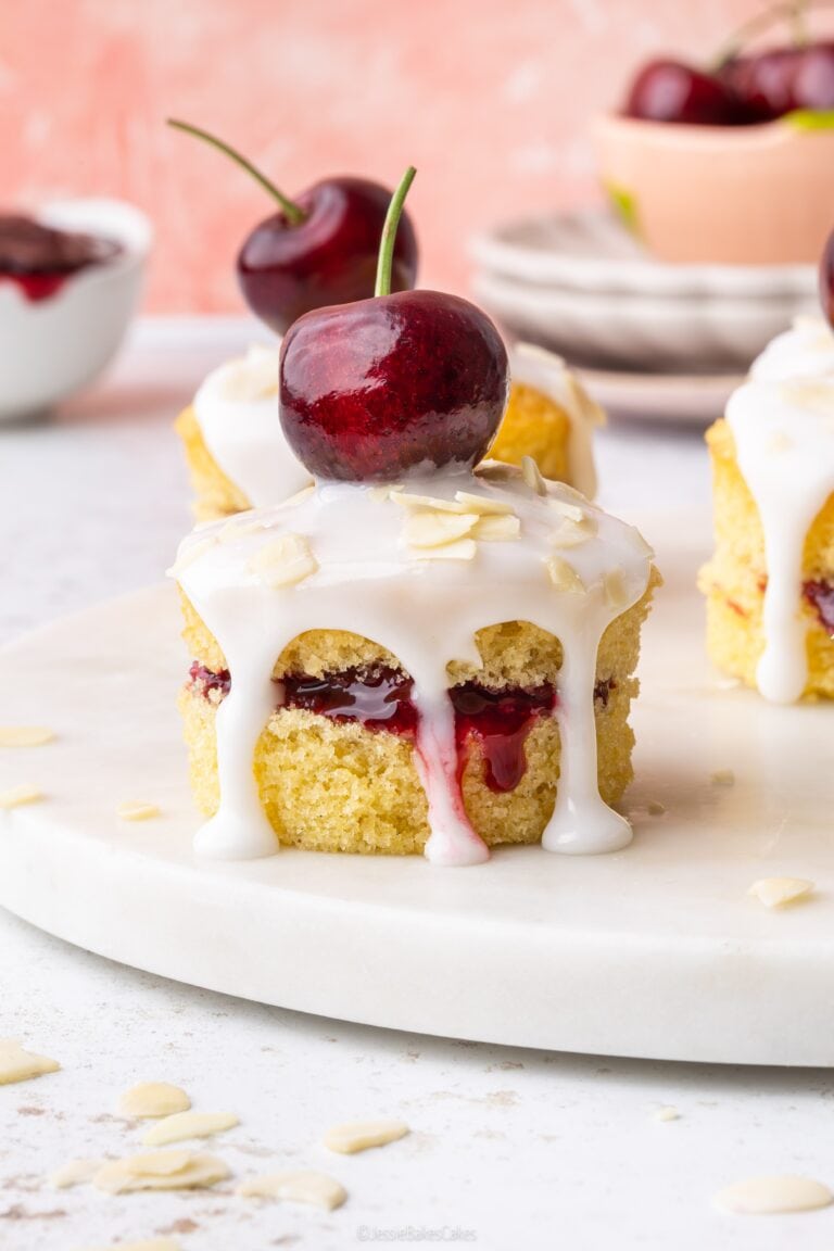 Mini-Cherry-Bakewell-Cake
