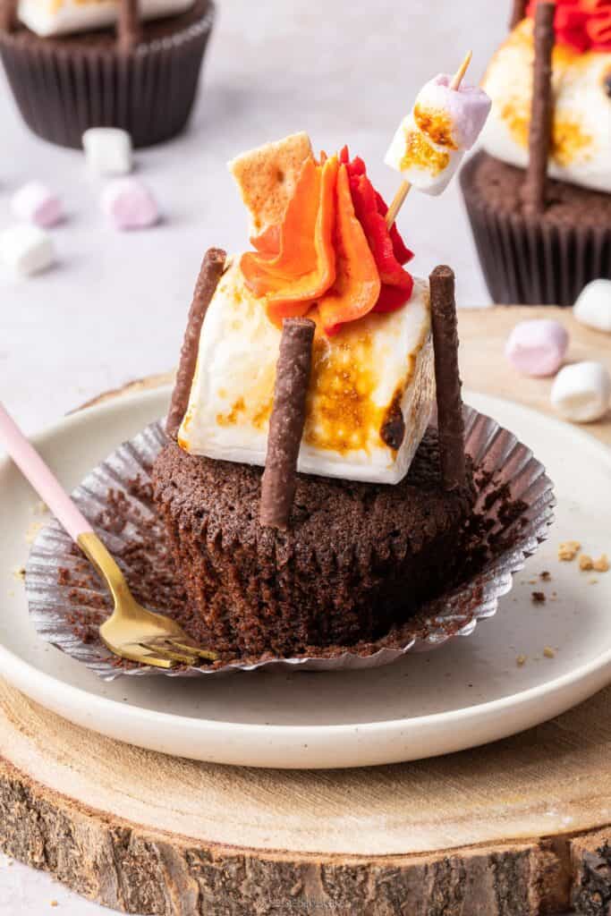 campfire cupcakes