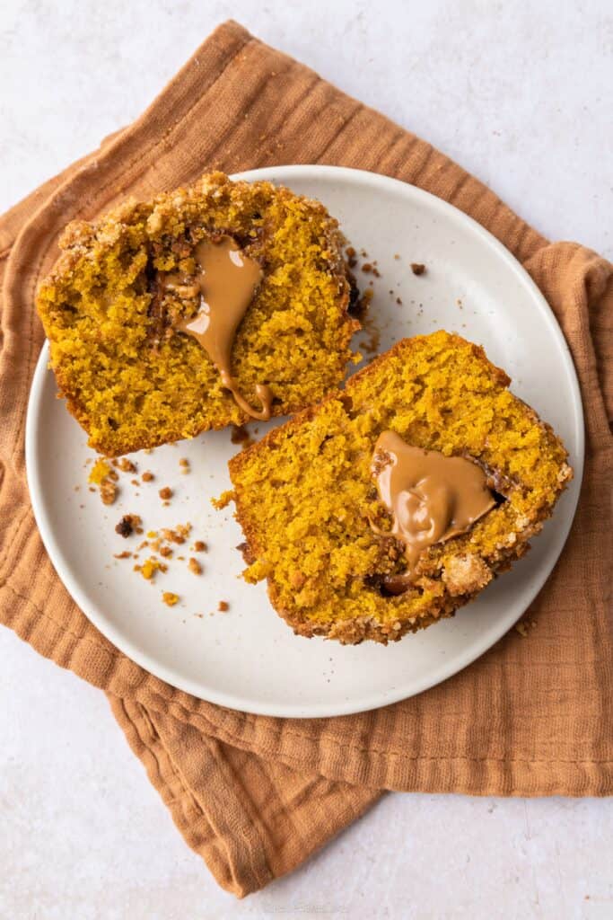Biscoff Pumpkin Muffins filled with biscoff spread