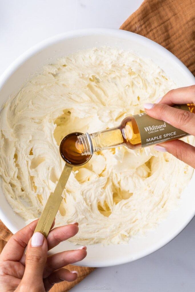 whittard maple spice coffee syrup used to make cream cheese frosting