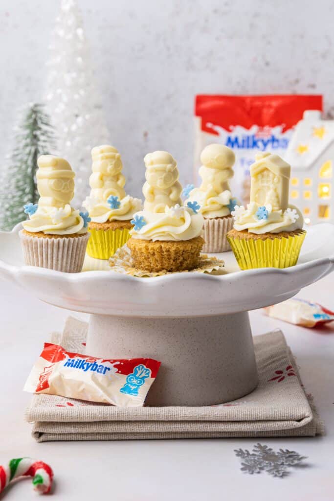 MilkybarFestive Friends Mini Cupcakes