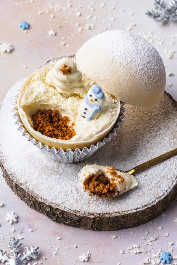 White Chocolate Snowglobe Cheesecakes
