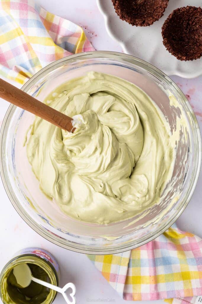 pistachio cream cheesecake