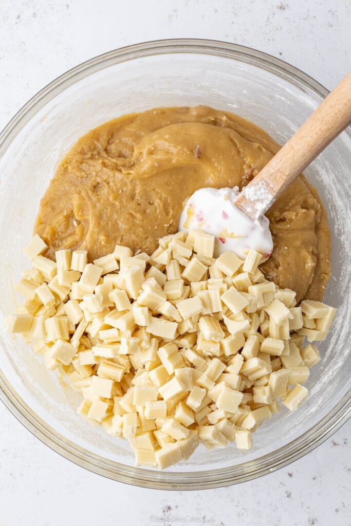 white chocolate chunk cookie dough