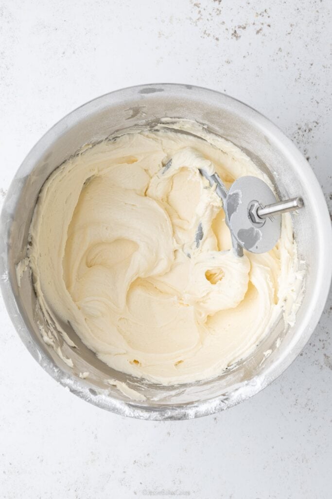 white chocolate buttercream 