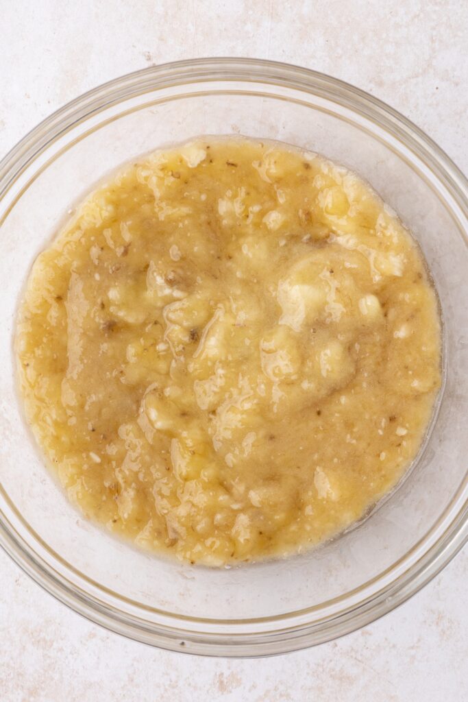 mashed bananas