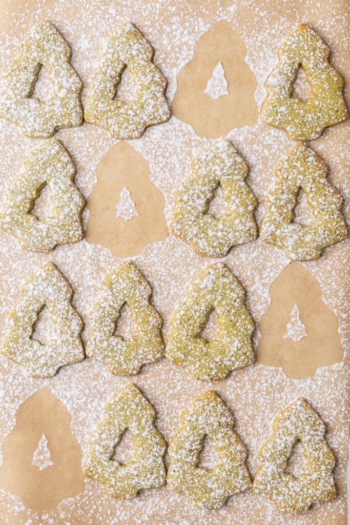 icing sugar biscuits