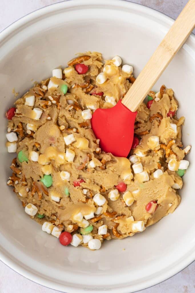 cookie dough mixture 