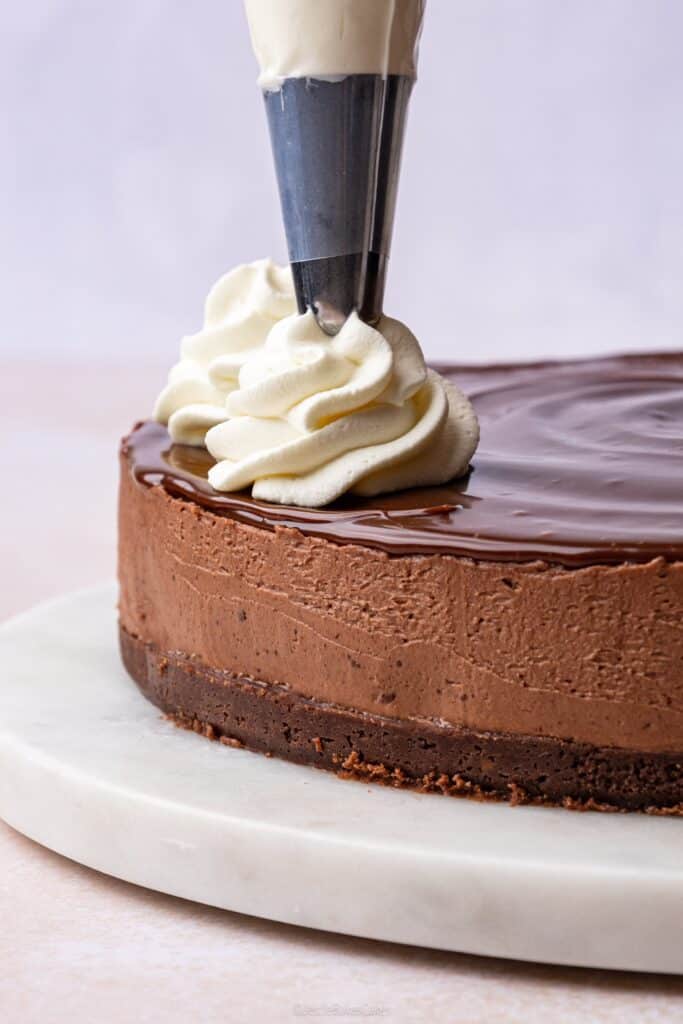 no-bake chocolate cheesecake