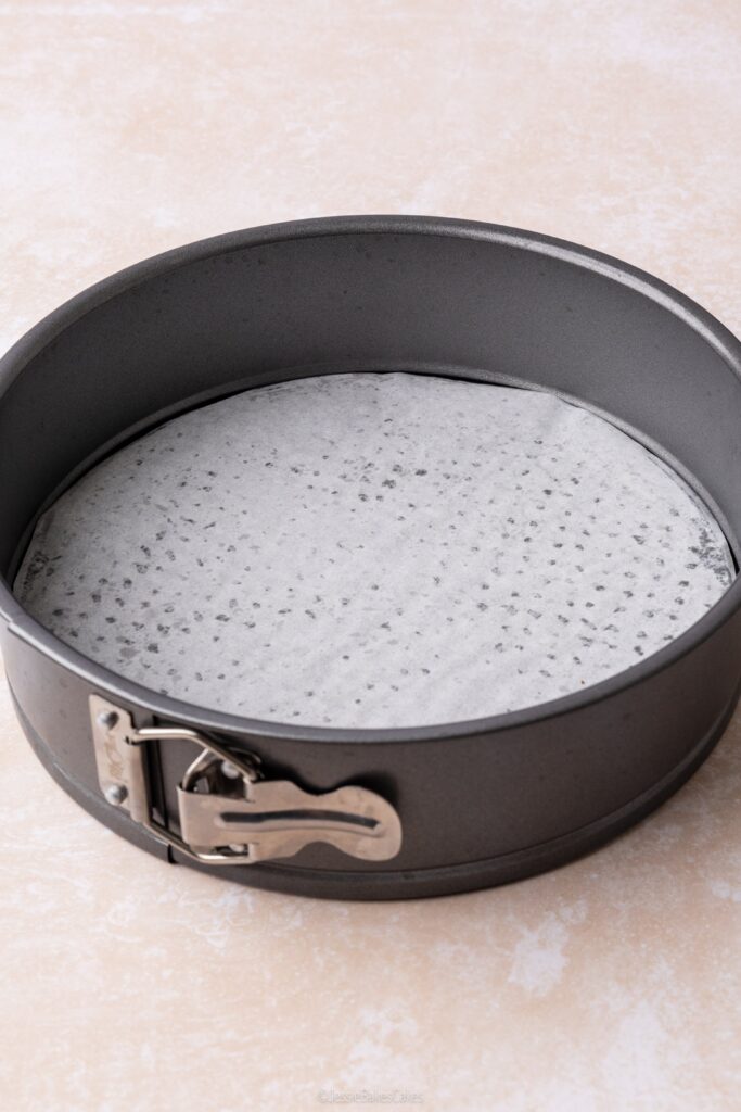 lined baking tin